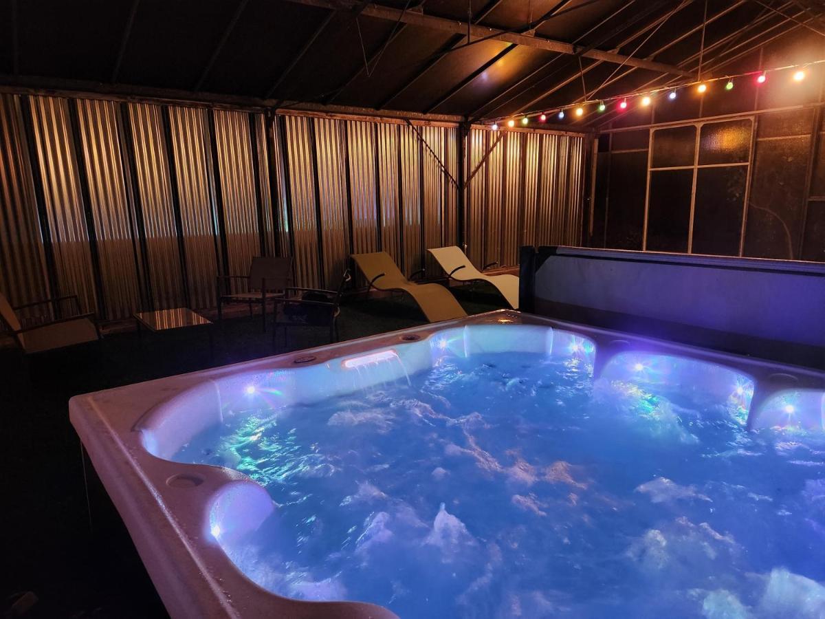 Gite De Charme Proche Loire A Velo Avec Jacuzzi Privatif Savonnières Kültér fotó